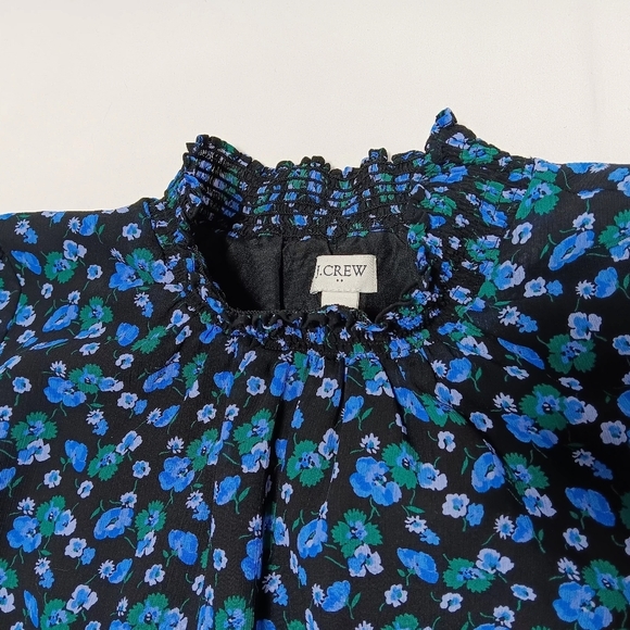 J. CREW FACTORY  Long Sleeve Floral Mockneck Top. Ladies size L - Picture 4 of 10